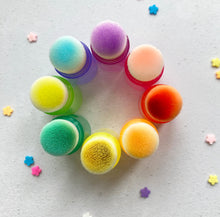 Load image into Gallery viewer, Stackable Rainbow Blender Brushes